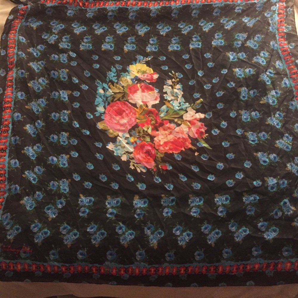 NWOT “Johnny Was” full-size, silk scarf w/tassels.